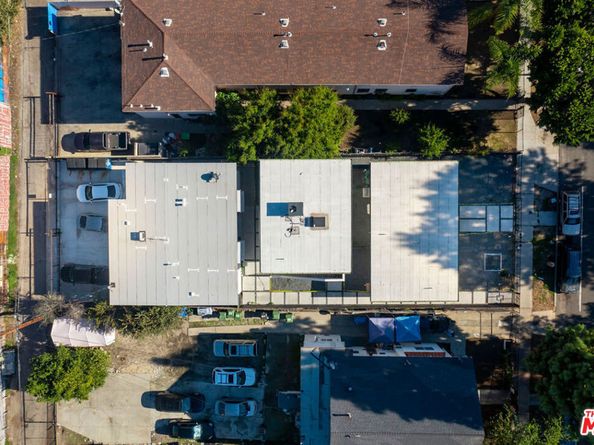 1023 E 28th Street, Los Angeles CA 90011