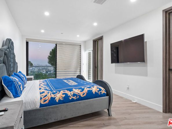 6181 Temple Hill Drive, Los Angeles CA 90068