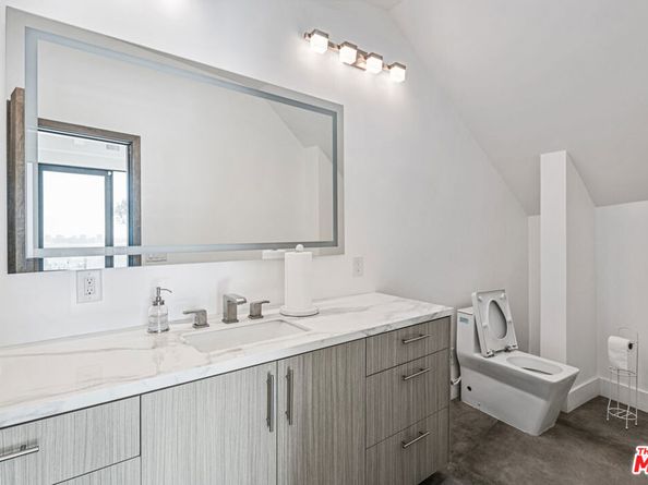 6181 Temple Hill Drive, Los Angeles CA 90068