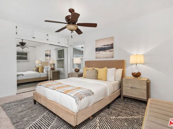 8131 Paso Robles Avenue, Lake Balboa CA 91406