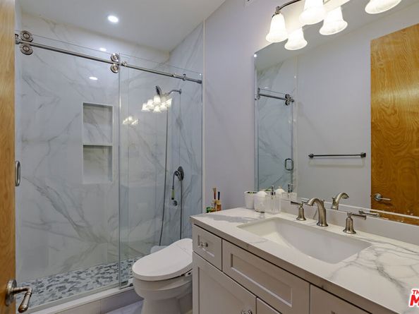 4925 Wilshire Boulevard PH 302, Los Angeles CA 90010