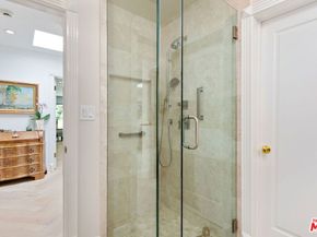 1115 N Bundy Drive, Los Angeles CA 90049