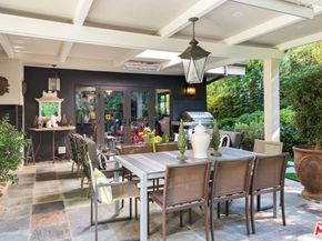 1115 N Bundy Drive, Los Angeles CA 90049