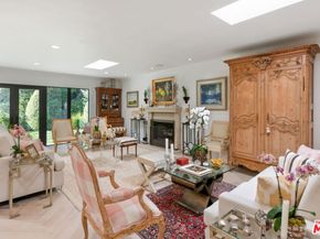 1115 N Bundy Drive, Los Angeles CA 90049