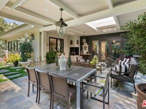 1115 N Bundy Drive, Los Angeles CA 90049