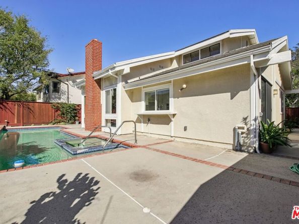 16999 Avenida De Santa Ynez, Pacific Palisades CA 90272