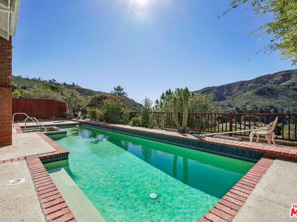 16999 Avenida De Santa Ynez, Pacific Palisades CA 90272