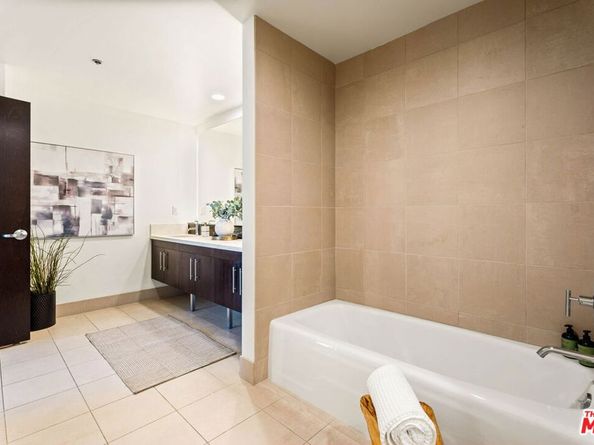 1100 S Hope Street 1116, Los Angeles CA 90015