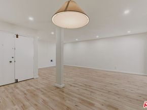 5651 Sumner Way 309, Culver City CA 90230