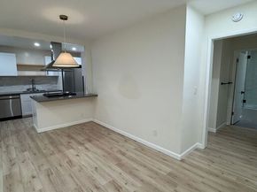 5651 Sumner Way 309, Culver City CA 90230