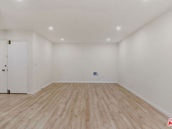 5651 Sumner Way 309, Culver City CA 90230