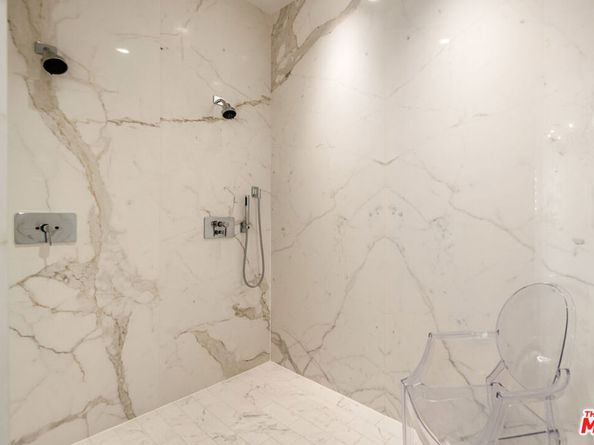 9422 Readcrest Drive, Beverly Hills CA 90210