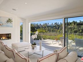 9422 Readcrest Drive, Beverly Hills CA 90210