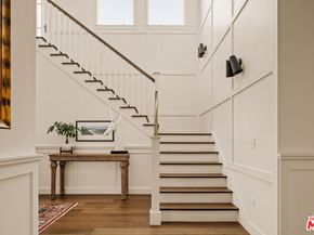 7324 Westlawn Avenue, Los Angeles CA 90045