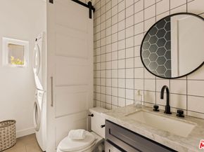 7324 Westlawn Avenue, Los Angeles CA 90045