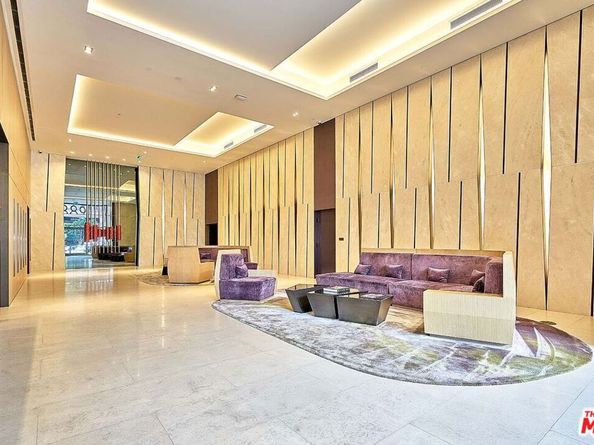 889 Francisco Street 1001, Los Angeles CA 90017