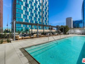 889 Francisco Street 1001, Los Angeles CA 90017