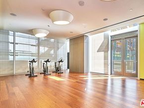 889 Francisco Street 1001, Los Angeles CA 90017