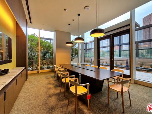 889 Francisco Street 1001, Los Angeles CA 90017