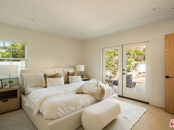 2933 Glenn Avenue, Santa Monica CA 90405