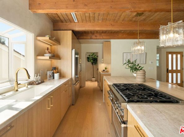 2933 Glenn Avenue, Santa Monica CA 90405