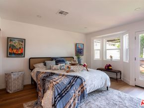 1506 N Benton Way, Los Angeles CA 90026