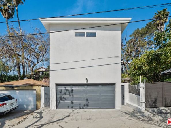 1506 N Benton Way, Los Angeles CA 90026