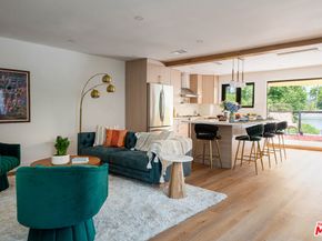 1506 N Benton Way, Los Angeles CA 90026