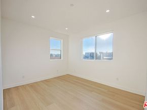 11734 Gilmore Street, North Hollywood CA 91606