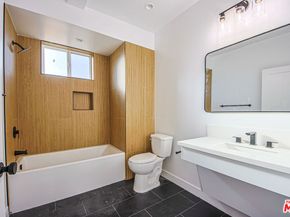 11734 Gilmore Street, North Hollywood CA 91606