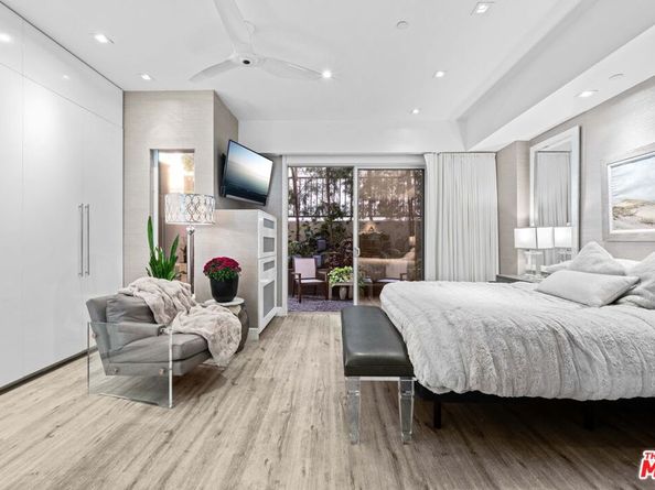 1250 North N Harper Avenue 401, West Hollywood CA 90046