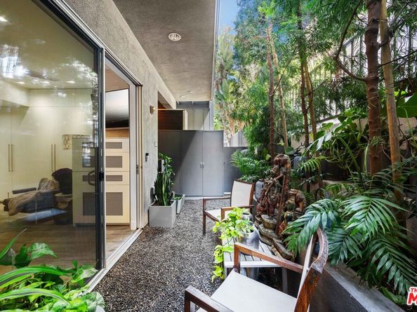 1250 North N Harper Avenue 401, West Hollywood CA 90046