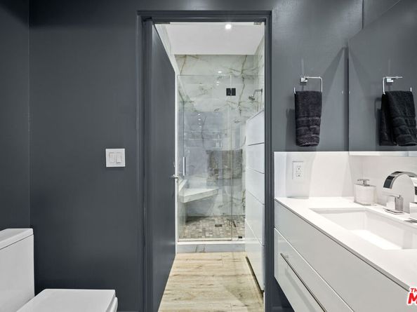 1250 North N Harper Avenue 401, West Hollywood CA 90046