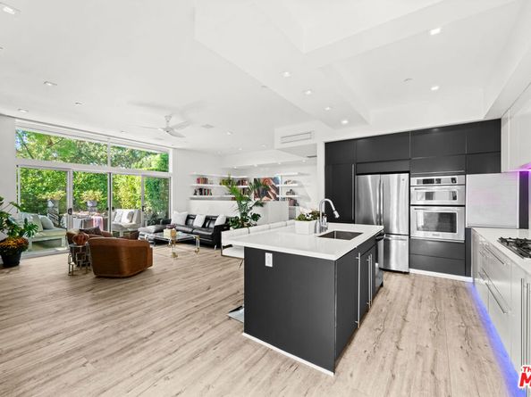 1250 North N Harper Avenue 401, West Hollywood CA 90046