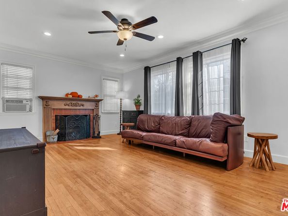 951 N Allen Avenue, Pasadena CA 91104