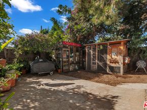 951 N Allen Avenue, Pasadena CA 91104