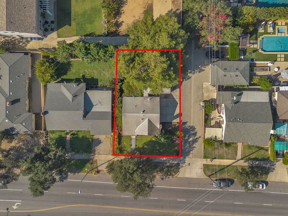 951 N Allen Avenue, Pasadena CA 91104