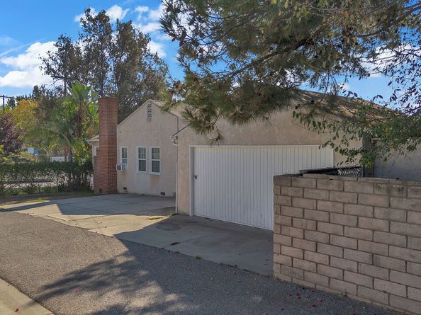 951 N Allen Avenue, Pasadena CA 91104