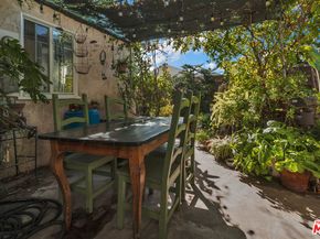 951 N Allen Avenue, Pasadena CA 91104