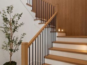 1823 S Shenandoah Street, Los Angeles CA 90035