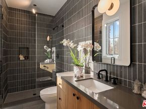 1823 S Shenandoah Street, Los Angeles CA 90035