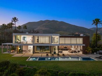 5601 Kanan Dume Road