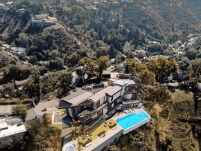 1341 Linda Flora Drive, Los Angeles CA 90049