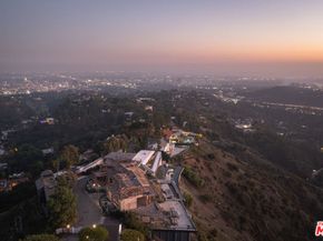 1341 Linda Flora Drive, Los Angeles CA 90049