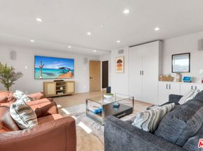 7966 Mulholland Drive, Los Angeles CA 90046