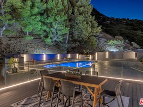 7966 Mulholland Drive, Los Angeles CA 90046