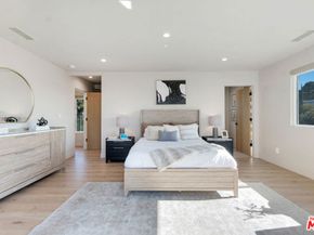 7966 Mulholland Drive, Los Angeles CA 90046