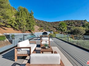 7966 Mulholland Drive, Los Angeles CA 90046