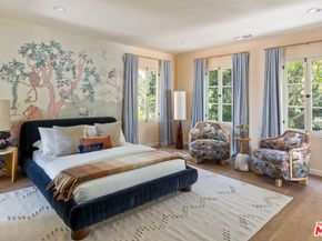 1982 N Normandie Avenue, Los Angeles CA 90027