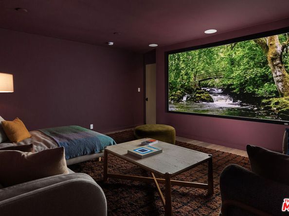 1982 N Normandie Avenue, Los Angeles CA 90027